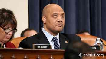 Dem lawmaker calls for hearings on UFOs