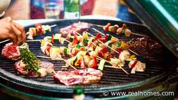 Experts warn of food poisoning risk if a grill isn't cleaned thoroughly - Real Homes