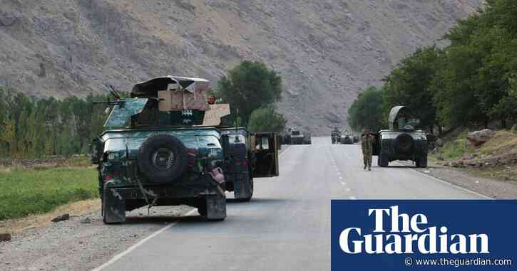 Hundreds of Afghan security forces flee as districts fall to Taliban