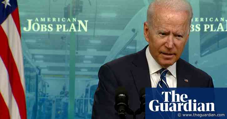 Biden warns 'lives will be lost' if more people aren't vaccinated against Covid – video