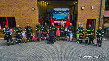 Kinder : Baby-Boom in Marwitz – hier sorgt die Feuerwehr noch selbst für Nachwuchs - moz.de