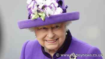 Queen marks 'courage, compassion and dedication' of NHS with George Cross - Dudley News