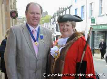 Stalwarts of local politics resign after more than 20 years serving Ribble Valley community