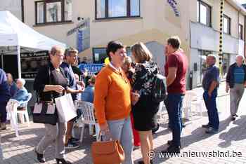 Jaarmarktcomité serveert voor het eerst avondmarkt in Broechem