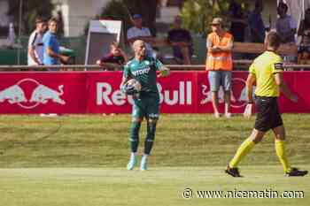 Blessé lors du match amical contre Salzbourg, le gardien de l'AS Monaco Benjamin Lecomte sera absent plusieurs semaines