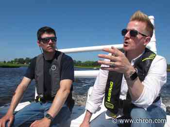 Texas college helps restore reefs: diners' discarded shells establish new oyster colonies