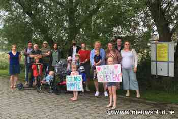Bewonersplatform wil ’bouwpauze’ in dorpskern en ruimte voor groen en spelen: “Is het verstandig om nóg meer verkeer aan te trekken?”