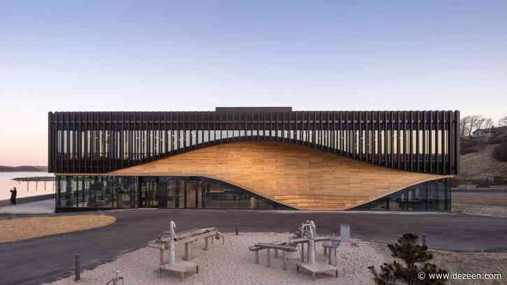 Klimatorium is a landmark climate centre in a Danish harbour