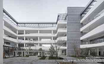 No. 4 Middle School in Suzhou New& Hi-Tech District / ARTS Group - ArchDaily