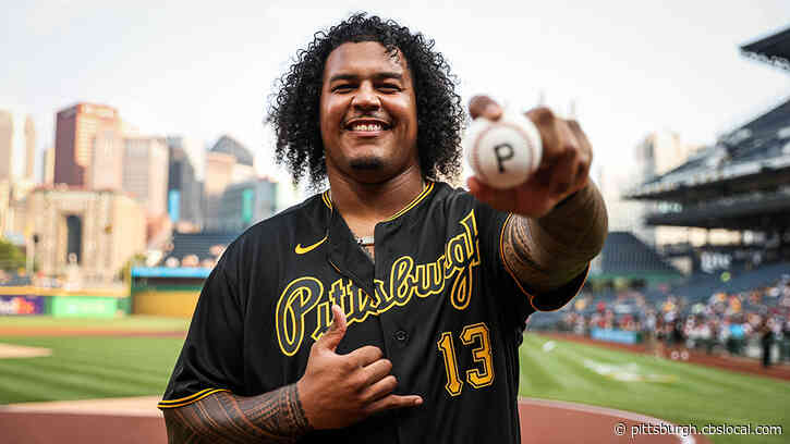 ‘On A Scale 1-10 How Bad Was That?’; Steelers Lineman Zach Banner Throws Out First Pitch At Pirates Game