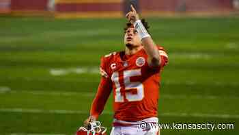 Patrick Mahomes to host 3 coaching clinics through new partnership with USA Football - Kansas City Star