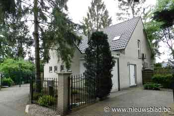 Politie doekt cannabisdrogerij op