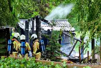 Brand vernielt kerststal van de Beukelbaan