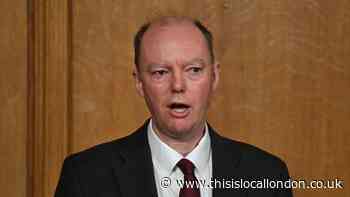 Professor Chris Whitty issues worrying update over a winter lockdown