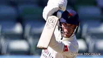 County Championship: Luke Wood stretches Lancashire lead over Kent