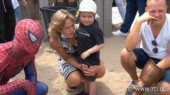 Comic-Stars überraschen Kind mit Krebserkrankung im Wunderland Kalkar - RTL Online