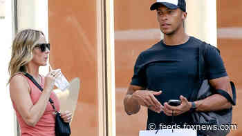 'Bachelorette' stars Clare Crawley, Dale Moss spark wedding rumors after being spotted wearing rings in NYC