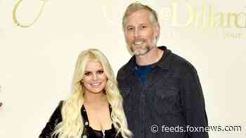 Eric Johnson pays tribute to Jessica Simpson on seventh wedding anniversary