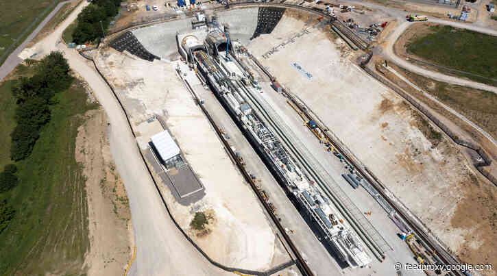 HS2 launches its second TBM under the M25 motorway