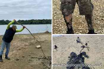 Hiker 'sinks to his waist in mud' at Aldenham Reservoir