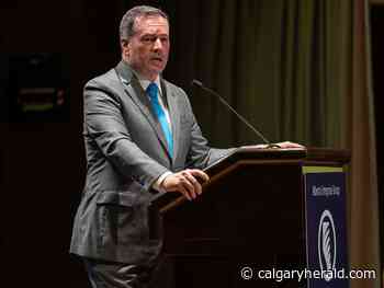 Kenney airs frustrations as Calgary councillors signal support for extending mask bylaw - Calgary Herald