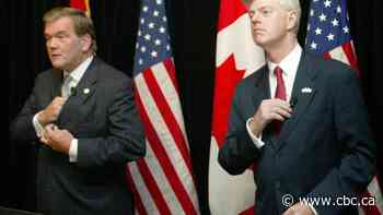 Former deputy PM calls on Ottawa to investigate U.S. cancellations of Canadian NEXUS cards