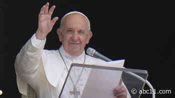 Pope Francis temporarily had fever 3 days after intestinal surgery