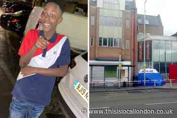 Tamim Ian: School tells pupils to avoid Woolwich town centre