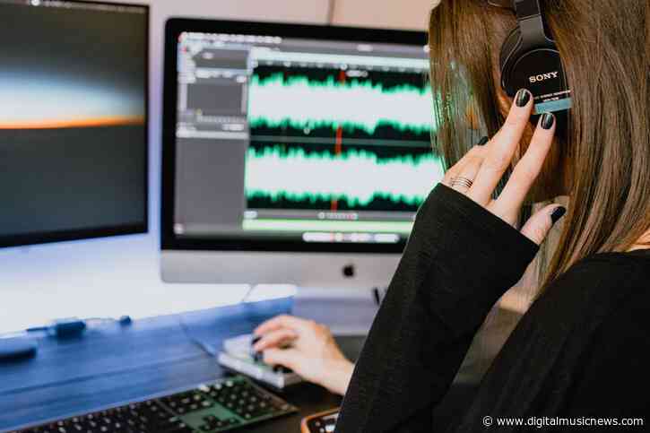 What is Lossless Audio Compression? – Here’s A Quick Breakdown
