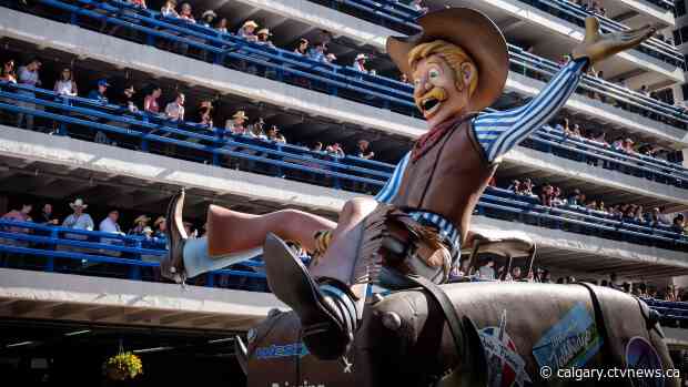 Put away your lawn chairs: 2021 Calgary Stampede parade to take place virtually
