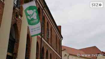 „Mayors for Peace“: Auch Parchim zeigt Flagge gegen Atomwaffen | svz.de - svz – Schweriner Volkszeitung