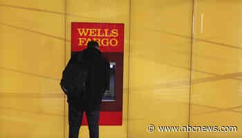 Wells Fargo tells customers it’s shuttering all personal lines of credit