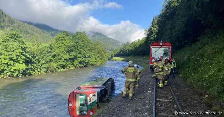 17 Schüler bei Zugunfall in Österreich verletzt