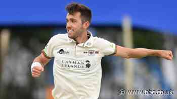 County Championship: Gloucestershire wrap up win over Middlesex