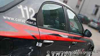 Modena, scippa ragazza in via Ganaceto: bloccato da tre passanti e arrestato dai carabinieri - La Gazzetta di Modena