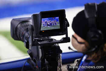 Apple in early talks to stream NFL Sunday Ticket games