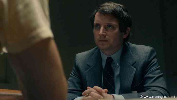 Elijah Wood Interrogates Ted Bundy in No Man of God Trailer 