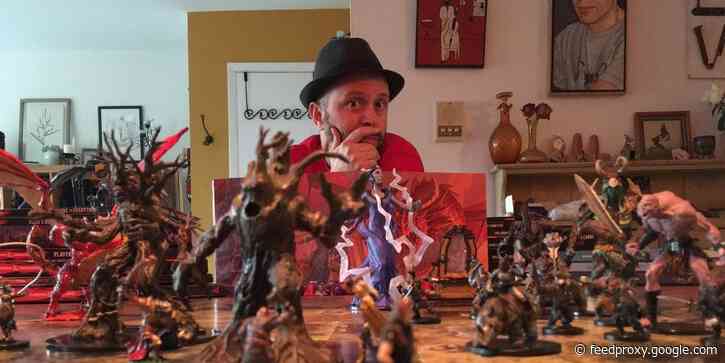 I'm a Dungeons & Dragons 'dungeon master' who makes up to $125 an hour running virtual and in-person games