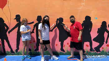 Redwood City Fourth graders create a post-pandemic mural to bring hope to their community