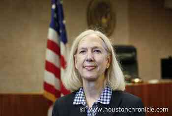 Longtime case manager for Houston's federal courts recognized for public service - Houston Chronicle