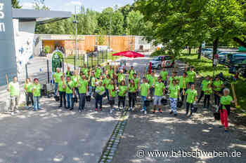 Stadtsparkasse Augsburg sammelt Müll im Siebentischwald - Augsburg - B4B Schwaben
