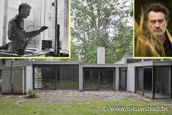 ‘De bunker’ te koop: brutalistische stijl, maar bekende zoon en andere kinderen hebben er fantastische herinneringen aan