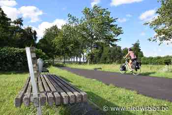 Twintig bankjes worden luisterbankjes: “Openluchttheater met zelfs griezelverhaaltjes”