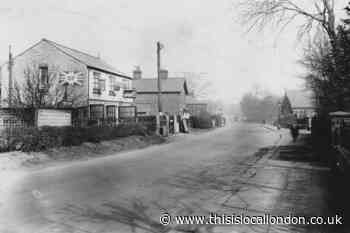 East London motoring business pictured a century ago
