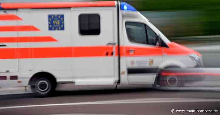 Mann stirbt wegen gesundheitlicher Beschwerden auf Fahrrad