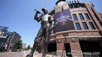 For MLB All-Star Game, right/left divide goes beyond field