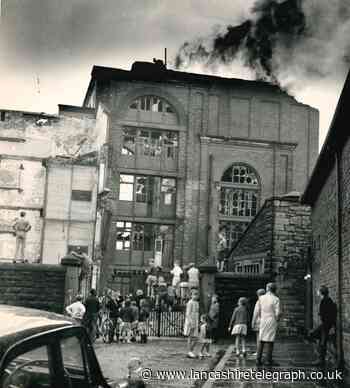 Youngsters out to get best view of Blackburn corn mill fire
