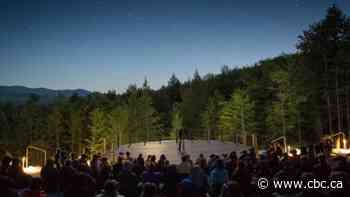 Augmented reality planetarium experience in Sutton, Que., opens up the sky to campers - CBC.ca