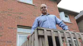 Bidding wars to rent a house? In Ontario, tenants and agents say it's a new reality