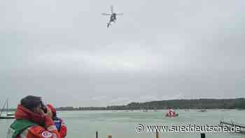 70 Retter suchen einen Schwimmer - Süddeutsche Zeitung